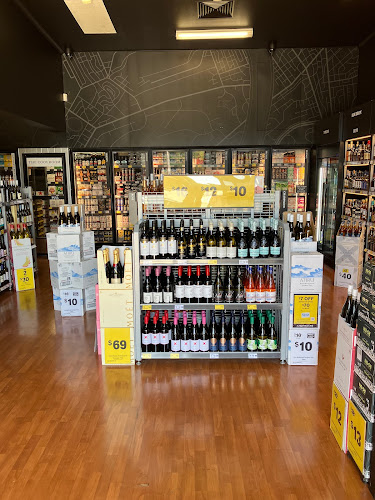 Comentarii opinii despre Liquorland Pacific Pines