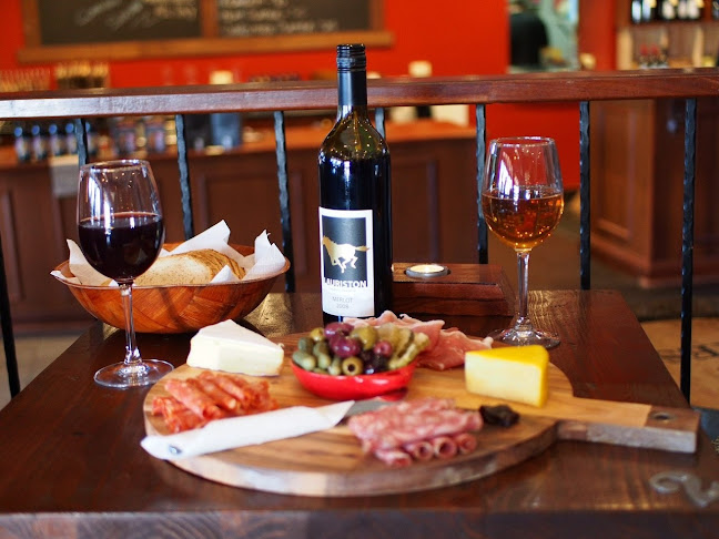 Opinii despre Ball Court Hotel în Sunbury - Hospitality and gastronomy