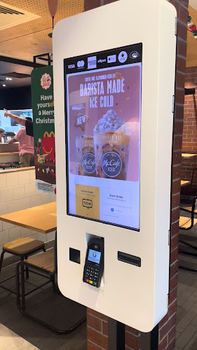 McDonald's Coffs Harbour Service Centre - Hospitality and gastronomy