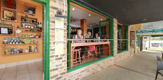 Bloom PMQ - Hospitality and gastronomy