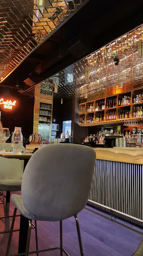 Left Bank Melbourne Restaurant & Cocktail Bar - Southbank