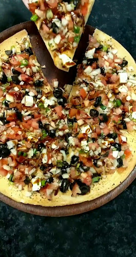 Opinii despre Pizza 2 Go Macquarie Fields în Sydney - Hospitality and gastronomy