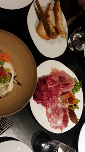 Opinii despre BLACK Bar & Grill în Pyrmont - Hospitality and gastronomy