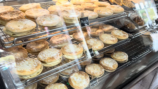 Opinii despre Robertson Pie Shop în Robertson - Hospitality and gastronomy
