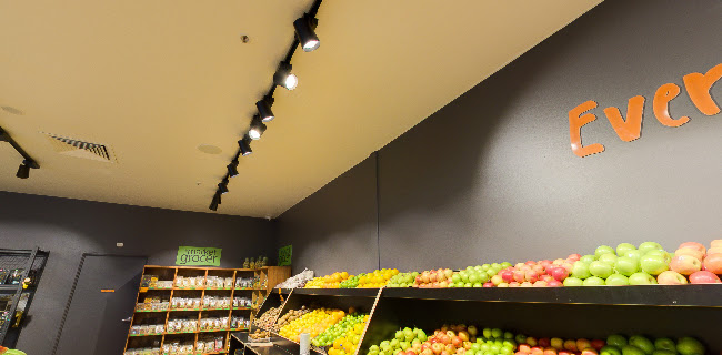 HARTLEYS FRESH MARKET - Hospitality and gastronomy