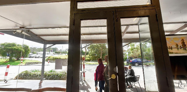 Brewsters Foodstore & Cafe - Garfield