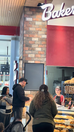 10/29-35 Lake St, Caroline Springs VIC 3023