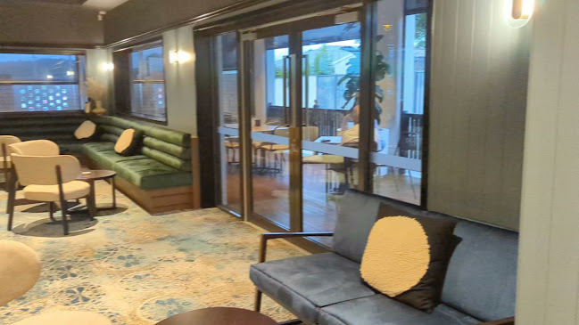 Opinii despre Camp Hill Hotel în Brisbane - Hospitality and gastronomy