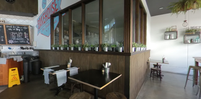EQ Cafe & Bakehouse | Deakin - Deakin