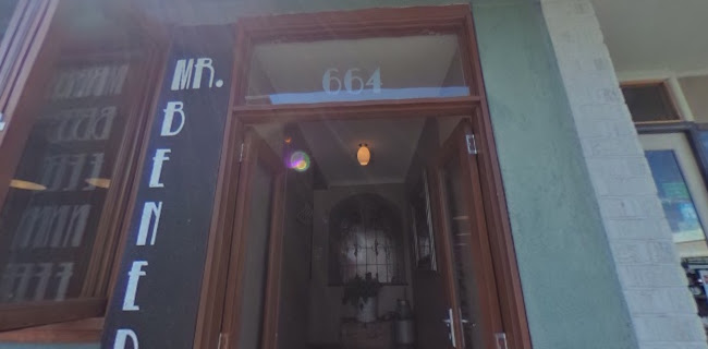 Comentarii opinii despre Mr. Benedict