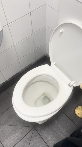 Comentarii opinii despre McDonald's South Melbourne