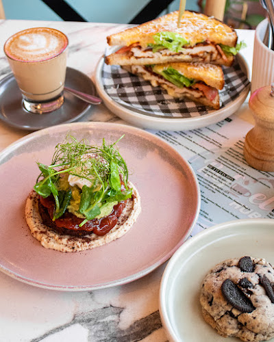 Refuel Hub - Hospitality and gastronomy