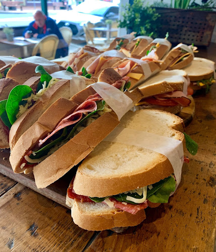 The Great Australian Bakehouse & Cafe Pakenham - Hospitality and gastronomy