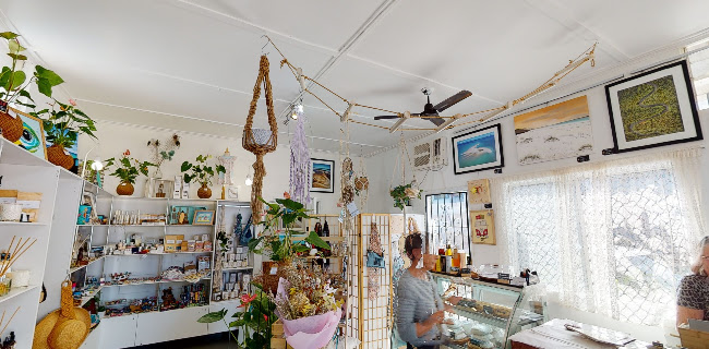 Hatch Design & Creative Store - Urangan