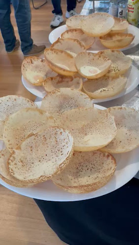 Opinii despre Crunchy Hoppers în Glen Waverley - Hospitality and gastronomy