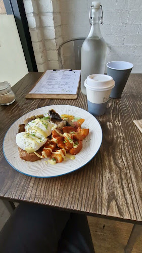 Opinii despre Four Seasons Bistro în Mittagong - Hospitality and gastronomy