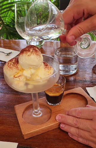 Opinii despre NOA Eat Drink Share în Edge Hill - Hospitality and gastronomy