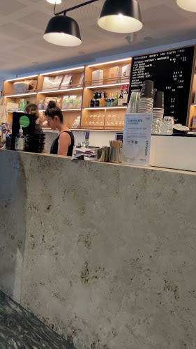 Opinii despre Wholegreen Bakery & Cafe Sydney CBD în Sydney - Hospitality and gastronomy