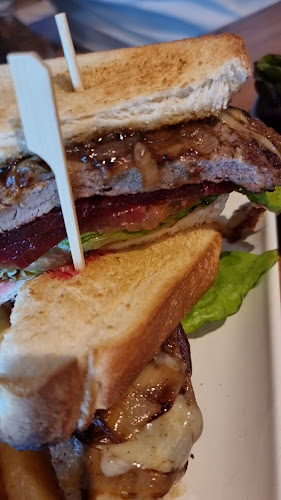 Opinii despre Diggers The Entrance în Long Jetty - Hospitality and gastronomy