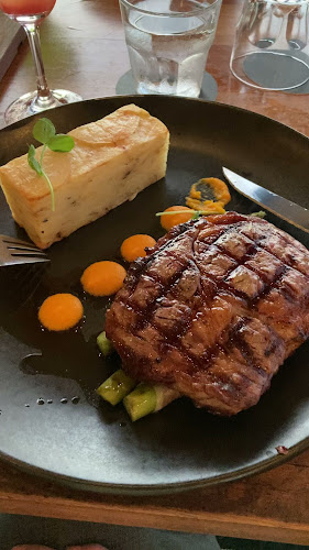 Opinii despre H20 Restaurant & Bar în Bundaberg Central - Hospitality and gastronomy