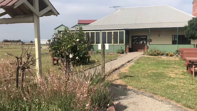 Opinii despre Caldermeade Farm & Cafe în Melbourne - Hospitality and gastronomy