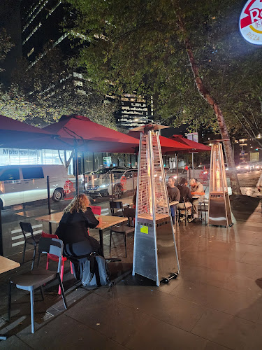 Roza’s Kitchen - Pizza, Burgers, Pasta - Southbank