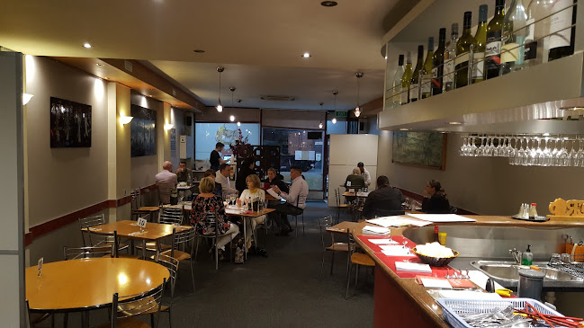 Opinii despre Wok’s N Dumplings (Traralgon) în Traralgon - Hospitality and gastronomy