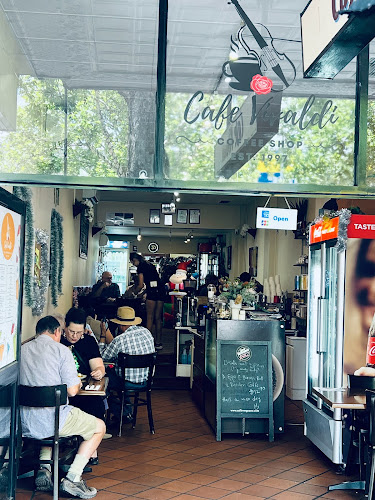 Cafe Vivaldi