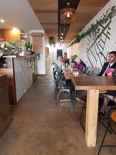 Opinii despre Canteen 3215 în Hamlyn Heights - Hospitality and gastronomy