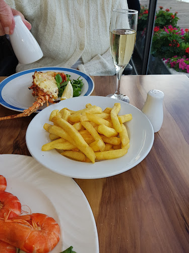 Comentarii opinii despre WatersEdge Seafood Restaurant