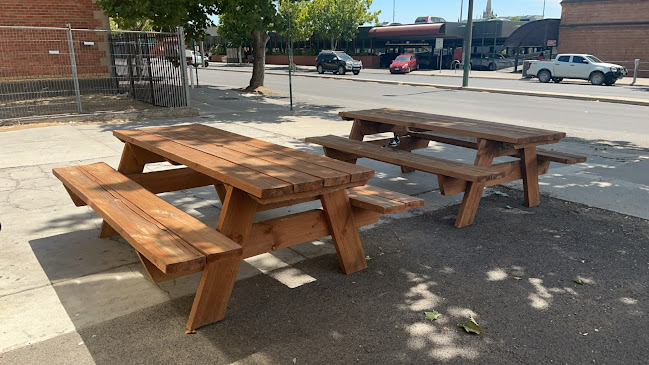 Friend’s Kebabs Restaurant