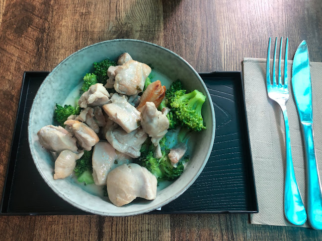 Urban Monkey Cafe - Bundall