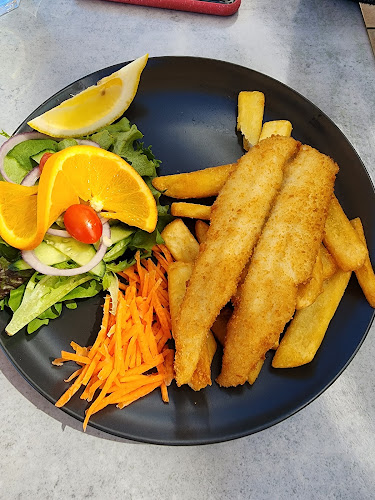 Whalers Seaside Dining - Victor Harbor