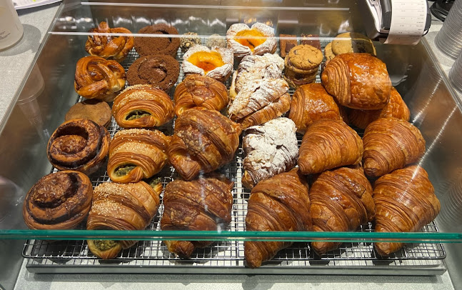 Code Black Coffee Spencer Street - Melbourne