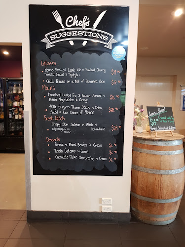 Opinii despre Kondari Hotel în Urangan - Hospitality and gastronomy