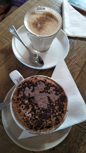 The Deck Cafe Lovedale - Hospitality and gastronomy