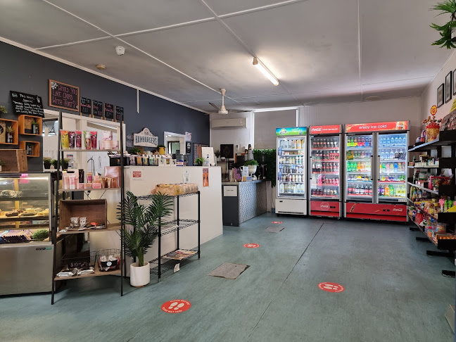 Comentarii opinii despre Ling’s Cafe & Store