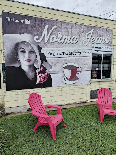 Norma Jeans Cafe Tinana - Hospitality and gastronomy