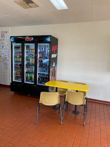 Chickery Fish Chicken Shop Geelong - Hospitality and gastronomy