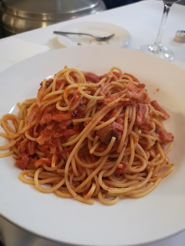 La Trattoria Restaurant & Pizza Bar - Adelaide