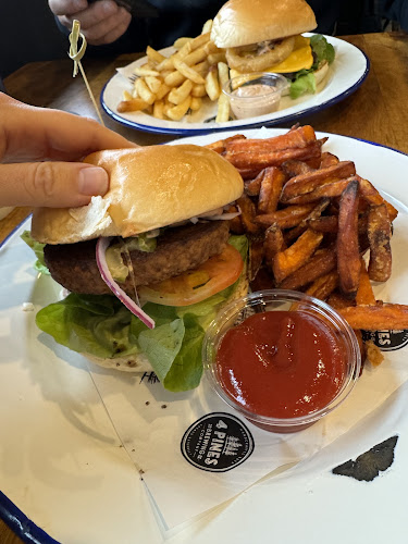 Gracie's at 4 Pines Orange - Hospitality and gastronomy