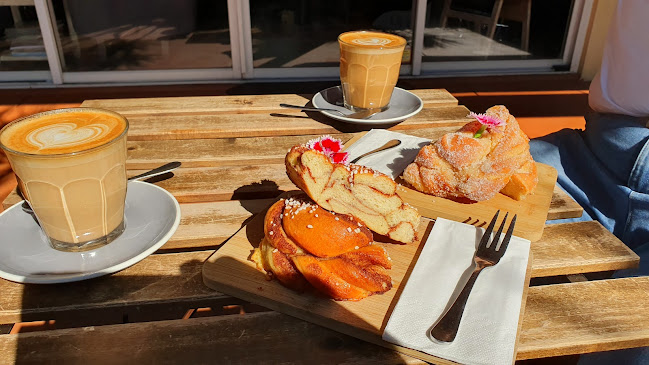 Comentarii opinii despre Feeka espresso (Fee-ka, “fika”)