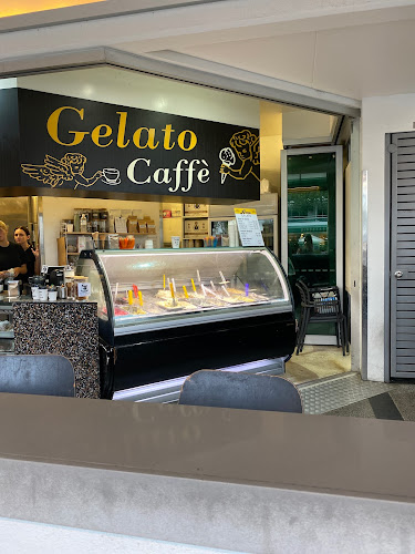 Shop 2, 201 Gympie trc (cnr of Thomas st), Noosaville QLD 4566