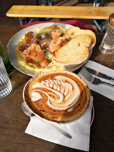 UR Caffe - Hospitality and gastronomy