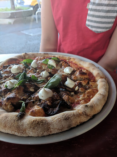 73 Brighton Rd, Elwood VIC 3184