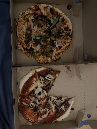 Opinii despre West End Pizza House în West End - Hospitality and gastronomy