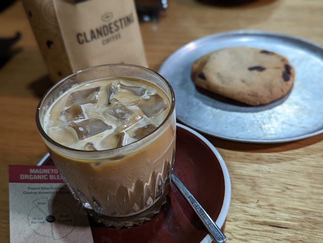 Clandestino Coffee - Hospitality and gastronomy
