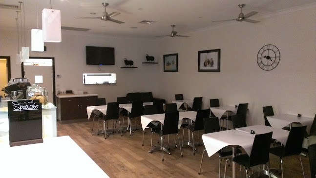 Opinii despre Two Black Sheep Cafe în Mildura - Hospitality and gastronomy