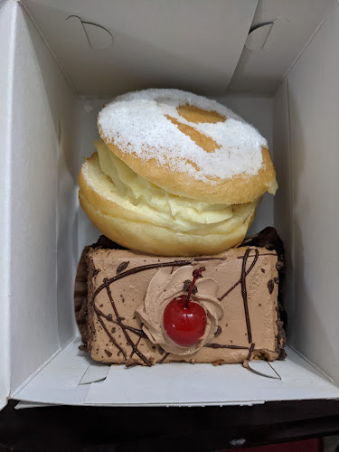 Opinii despre Marciano's Cakes în Maidstone - Hospitality and gastronomy