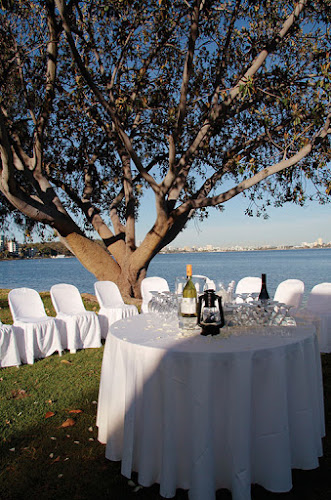 Big Belly Bus Catering - Hospitality and gastronomy